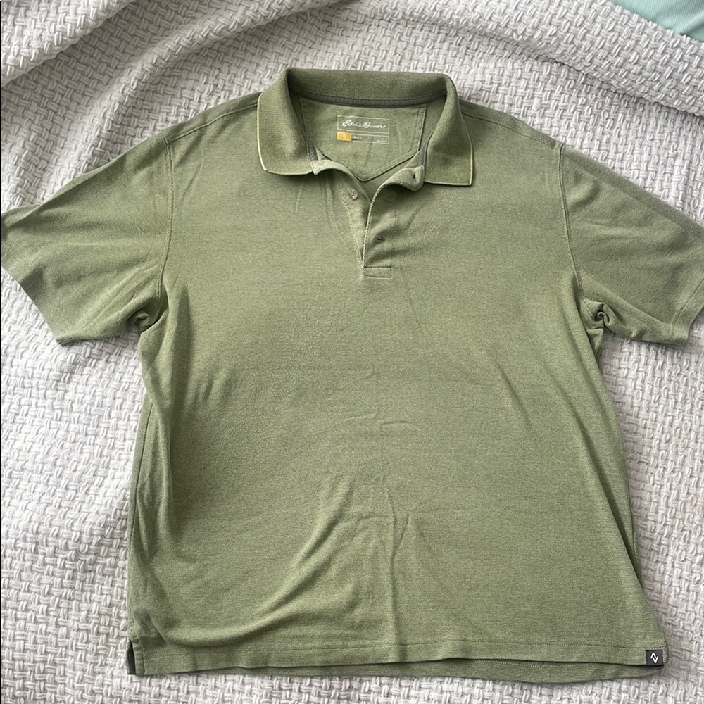 Eddie Bauer Green Polo Shirt Soft Fabric Classic Design